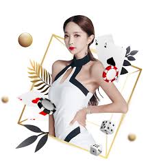 致敬传奇！特奥社媒晒身穿马尔蒂尼主题T恤照片
